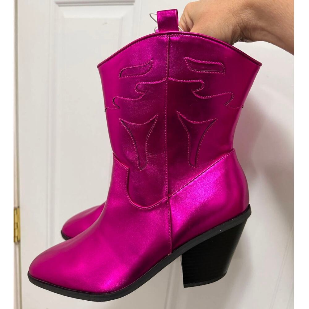 Torrid Size 10.5WW Wide Width Metallic Hot Pink Pull On Western Bootie Boots New